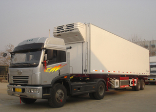 Remorque de camion réfrigérée de 40 pieds à 2 essieux avec unités de réfrigérateur Carrier pour la congélation et les cargaisons fraîches, remorques frigorifiques